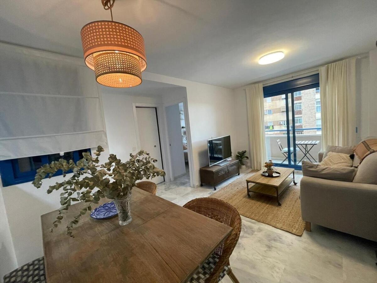 Calu Homes Cerca Playa De Huelin Malaga Luaran gambar