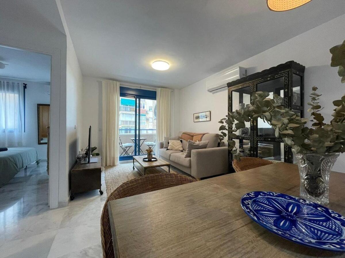 Calu Homes Cerca Playa De Huelin Malaga Luaran gambar