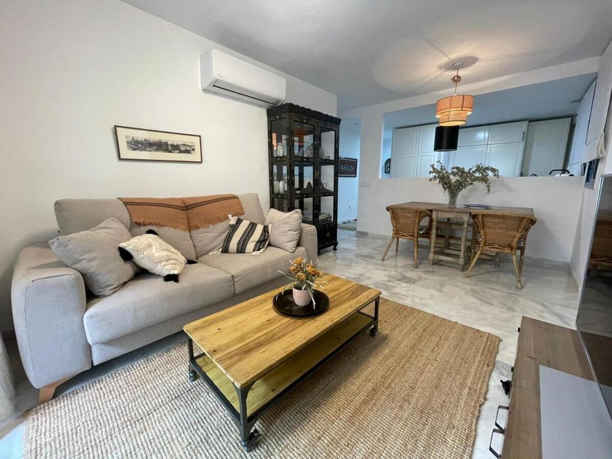 Calu Homes Cerca Playa De Huelin Malaga Luaran gambar