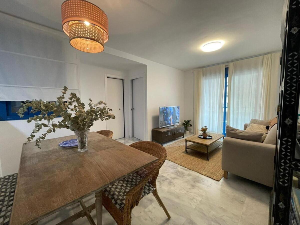 Calu Homes Cerca Playa De Huelin Malaga Luaran gambar